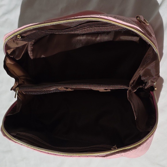 New! "T" Pink Quilted Cosmetic Makeup Bags For Travel Vacation Faux Leather - Picture 10 of 11